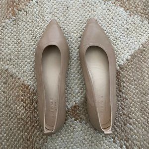 Everlane 40-Hour Flat in Taupe, Size 8.5